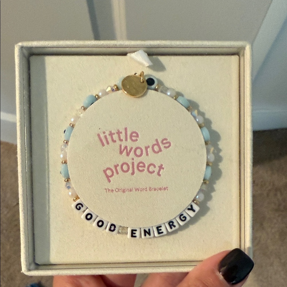 Little Words Project Good Energy Bracelet - Blue and White